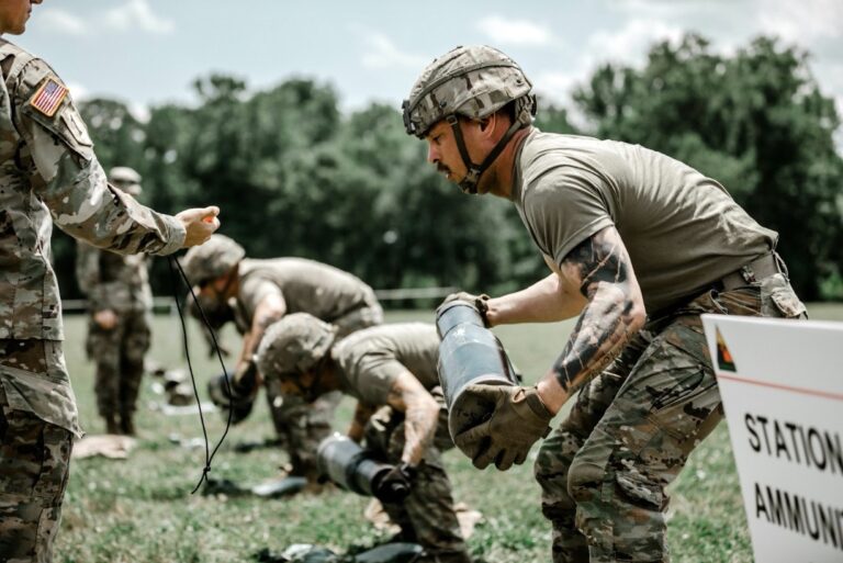 “Real Men are Soldiers and Real Soldiers are Men”: Hypermasculinity in Warfare